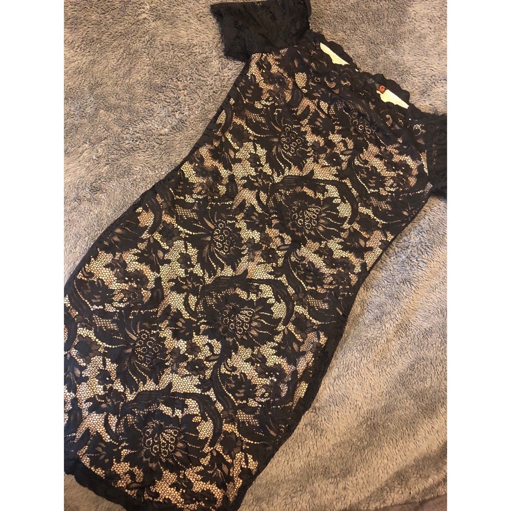 Guess — Black & Nude Lace Mini Dress